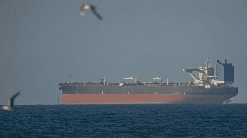 Irán condiciona reapertura de Ormuz al fin de amenazas de EEUU