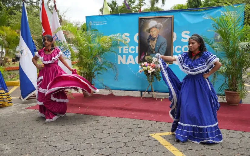 INATEC rinde homenaje a Sandino en ocasión del 131.º aniversario de su natalicio
