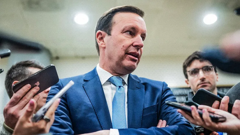Senador: Ataques de Irán revelan falta de preparación de Estados Unidos