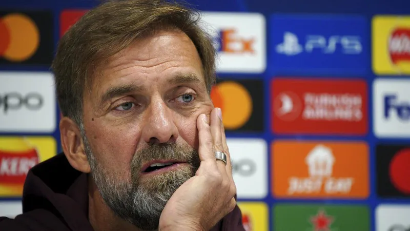 El agente de Klopp se pronuncia tras el anuncio de Enrique Riquelme: "¡Es molesto!"