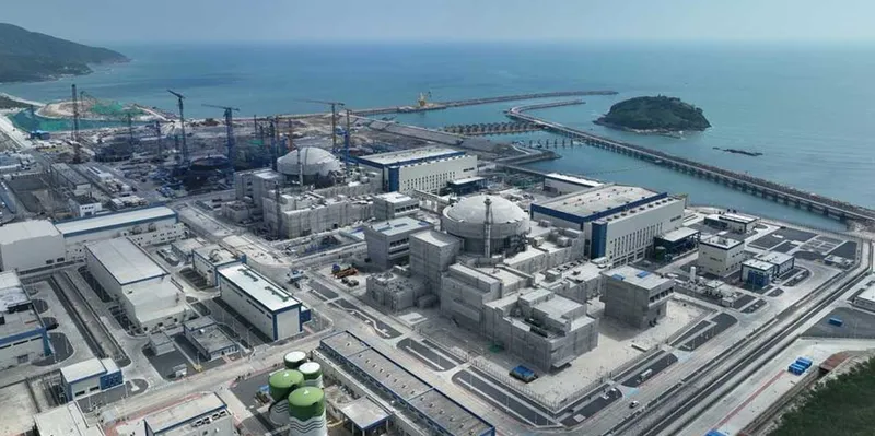 China activa nueva unidad nuclear Hualong One en el sur del país