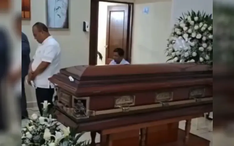 Homenaje póstumo y honras fúnebres al hermano Brooklyn Rivera