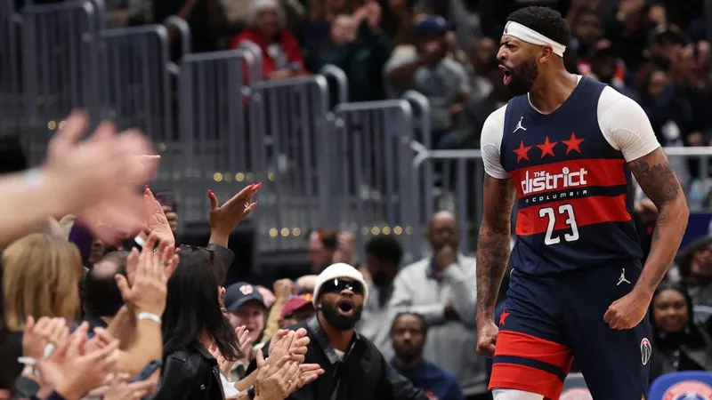 Anthony Davis desata la locura en Washington