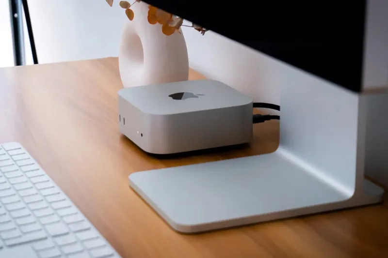 El Mac mini M4 de 256 GB vuelve a estar disponible y se convierte (otra vez) en la forma más barata de acceder al ordenador de Apple