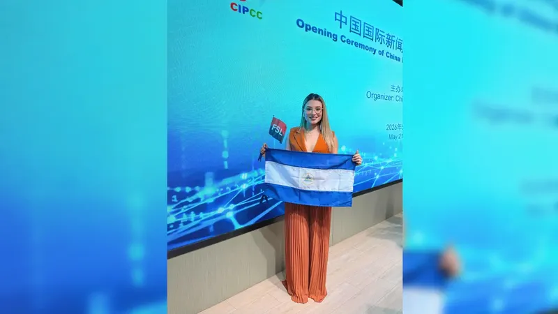 Comunicadora nicaragüense Alejandra Palacios inicia capacitación internacional en China