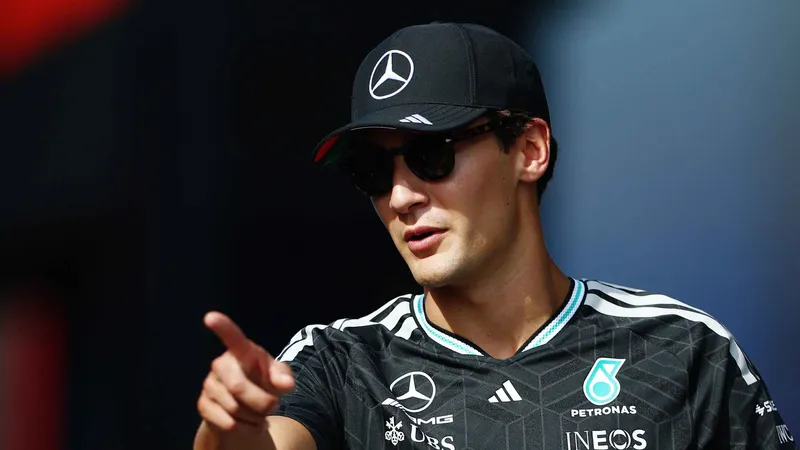 George Russell marca el mejor tiempo en Monza
