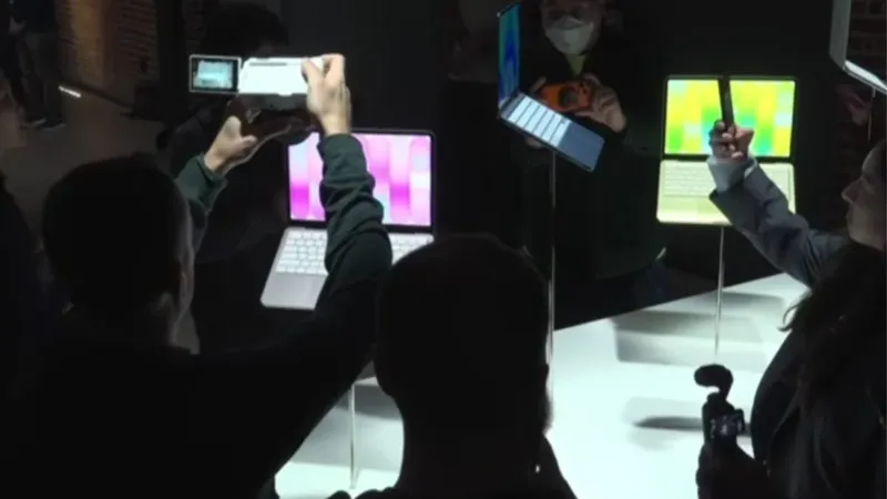 Apple cambia de era: John Ternus quiere devolverle al diseño el lugar que perdió después de Steve Jobs y Jony Ive