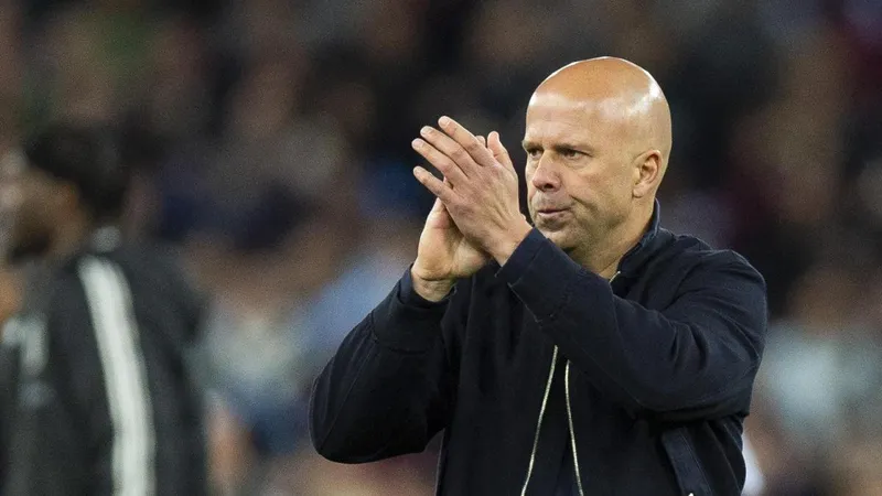El Liverpool destituye a Arne Slot