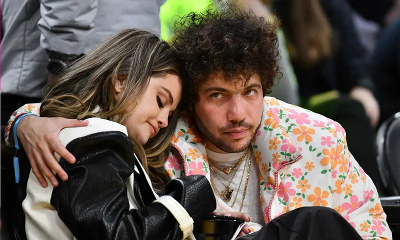 Benny Blanco confiesa por qué escondió su relación con Selena Gomez