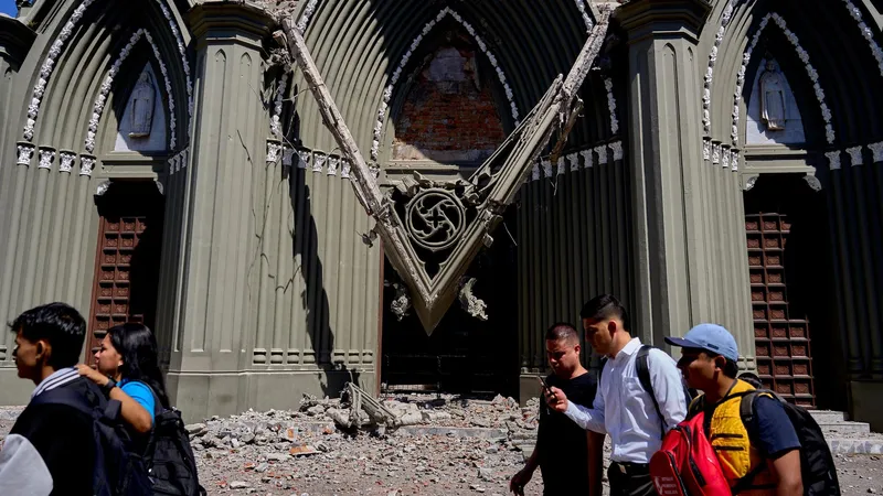 Sismo en Colombia "es el más fuerte de la última década" en el país, según autoridades