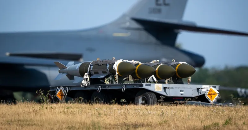 Reino Unido investiga posible acto terrorista cerca de base aérea usada por EE.UU. contra Irán