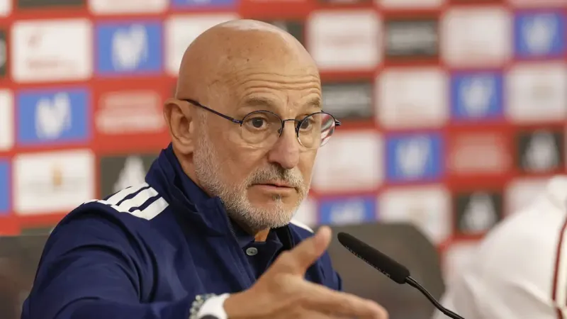 De la Fuente: "Hay que refrescar un poco el equipo"