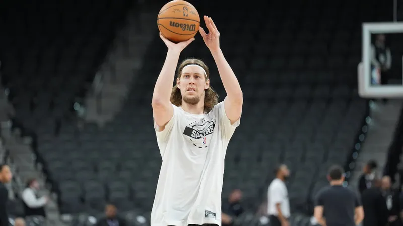 Kelly Olynyk pone rumbo a Italia