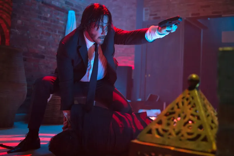 Los creadores de John Wick escondieron guiños a Matrix hasta en el videojuego que vemos durante una de las masacres