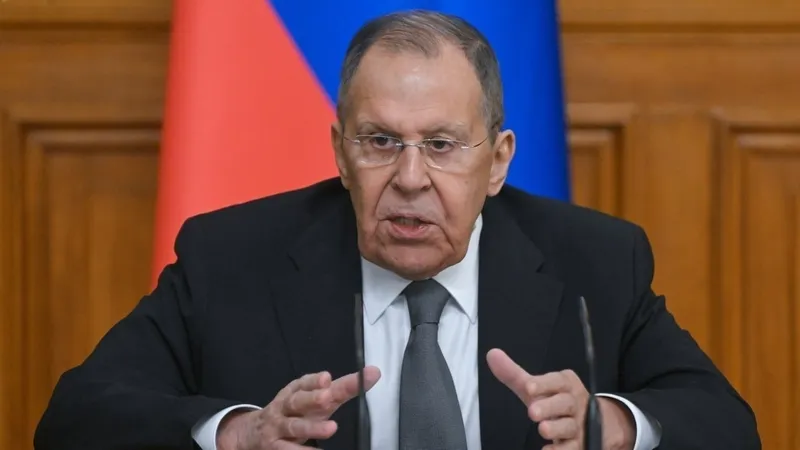 Lavrov afirma que Rusia no presentó ningún ultimátum a EE.UU. respecto a ataques de Ucrania