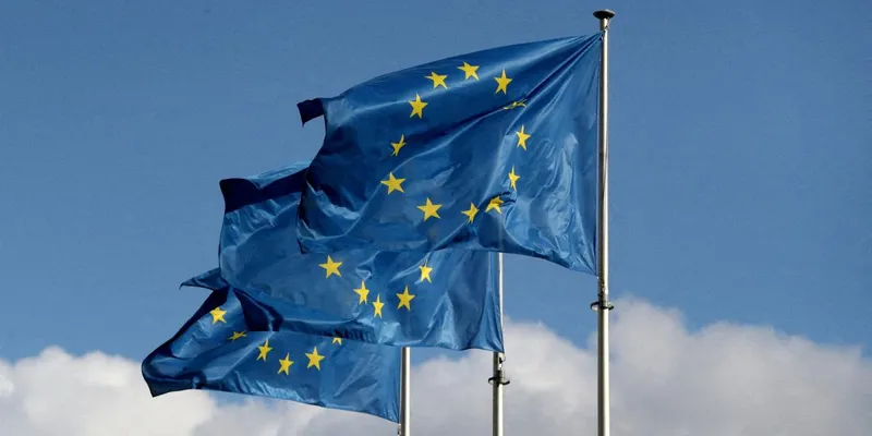 Zona euro retoma crecimiento pese a guerra en Medio Oriente