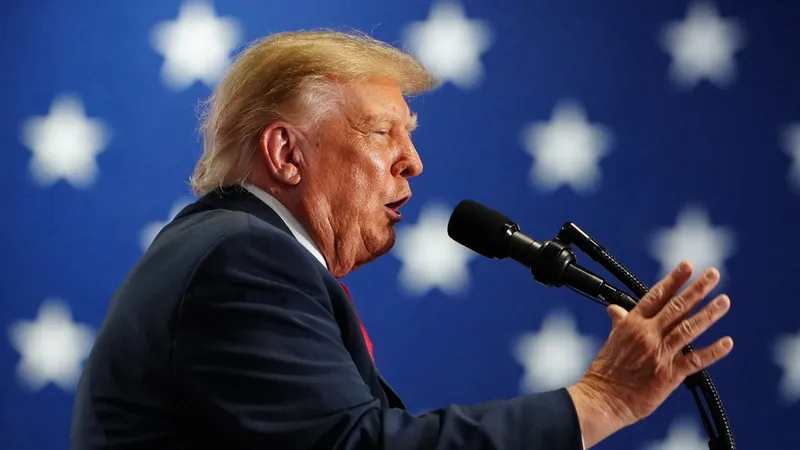 Trump sobre Irán: "O nos lo dan todo, o dejarán de existir"