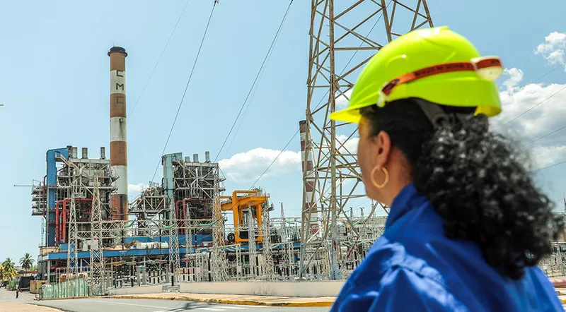 UNE: Afectaciones superarán los 2000 MW en el pico nocturno de este miércoles