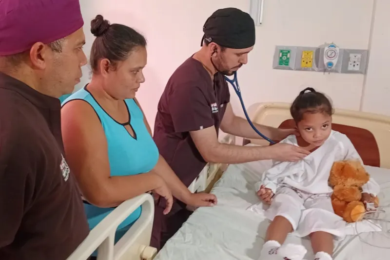 Hospital La Mascota realiza cateterismos cardíacos a 15 niños