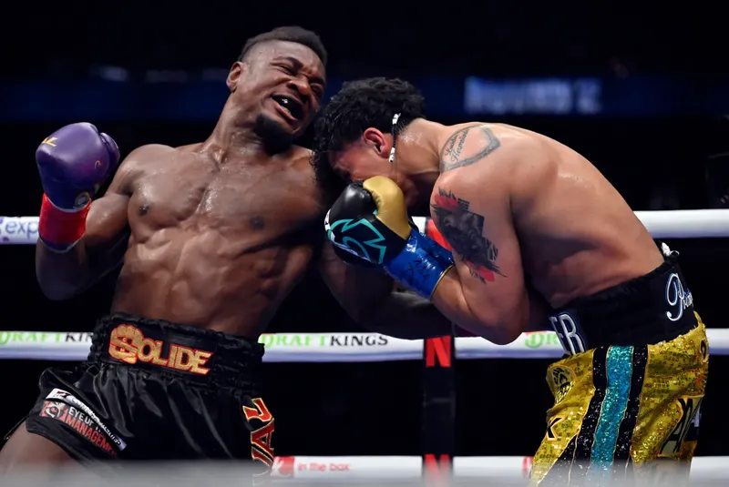 Christian Mbilli amenaza al Canelo Álvarez