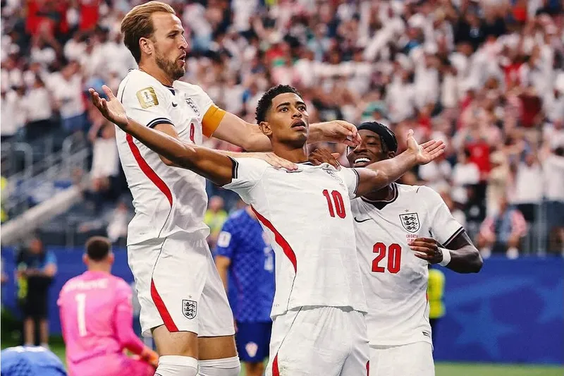 Inglaterra debuta con autoridad y derrota 4-2 a Croacia