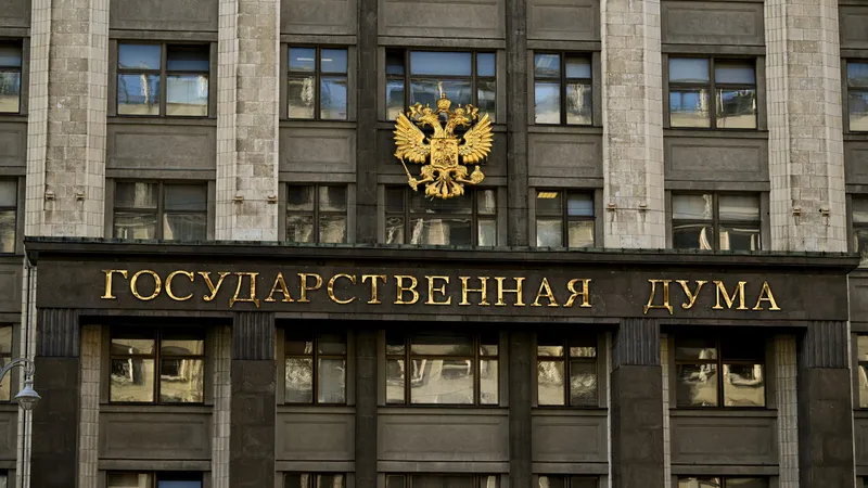 El partido gobernante de Rusia se perfila como ganador de las elecciones parlamentarias