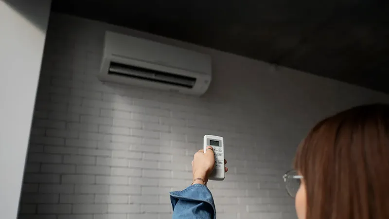 Evita este aire acondicionado: los trucos para saber cuánto consume el tuyo