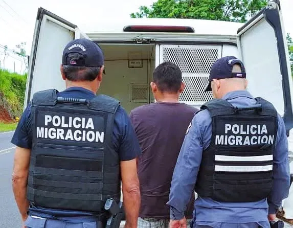Ya fue deportado desde Costa Rica sujeto que mató a ciudadano al prenderle fuego en Rivas