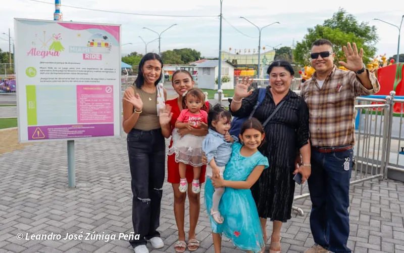 Puerto Salvador Allende y Parque de la Alegría: espacios para fomentar la unidad familiar