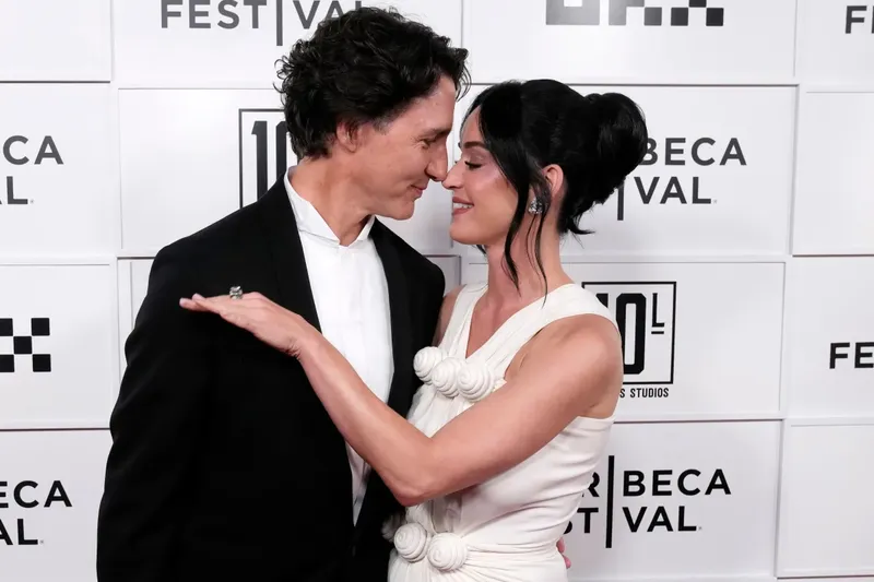El novio de Katy Perry, Justin Trudeau, hace un cameo divertido en su nuevo TikTok