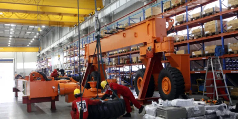 Pedidos industriales de Estados Unidos caen 0.3% en junio