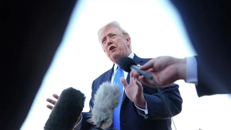 Trump afirma que pronto Venezuela podría convertirse en "el estado 51 de EEUU"