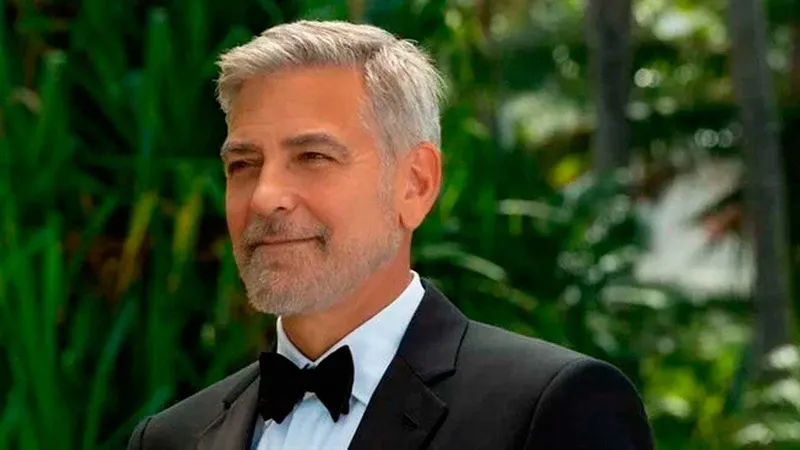 "Vamos, marica, golpéame": el tenso enfrentamiento que llevó a George Clooney a vetar para siempre a este director