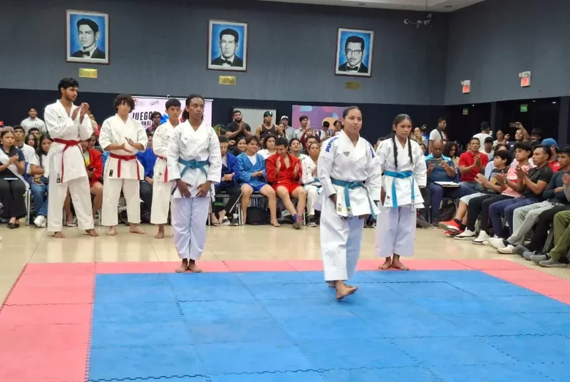 Inauguran primera edición de los Juegos Deportivos Universitarios con una Gran Fiesta del Deporte