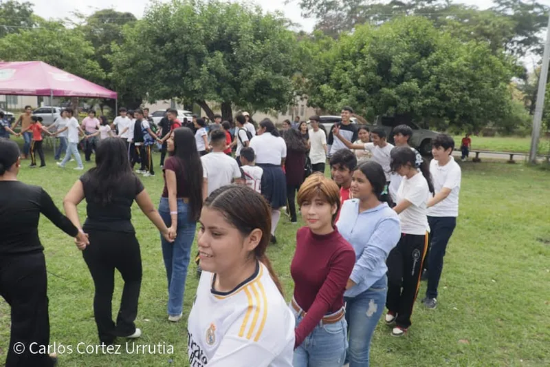 En un ambiente de fe y alegría desarrollan Campamento de Jóvenes Cristianos