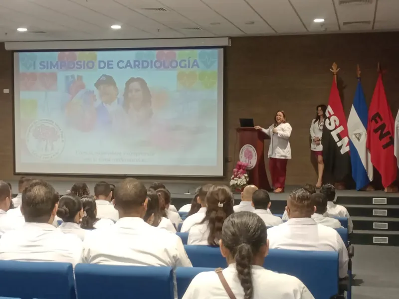 Cardiólogos de Nicaragua fortalecen sus conocimientos para salvar vidas