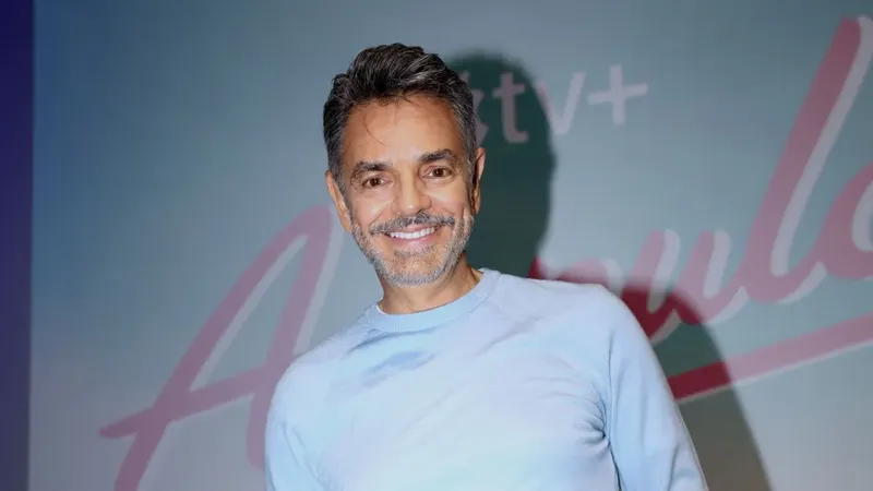 Eugenio Derbez reacciona a la nueva película de Aislinn y Mauricio Ochmann
