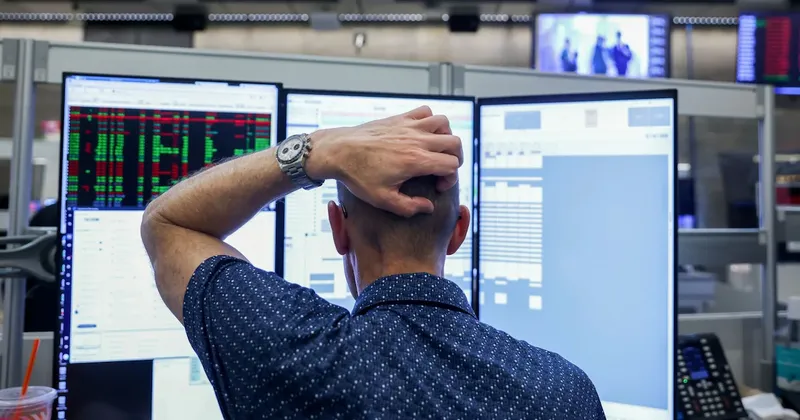 El petróleo sube y los futuros en Wall Street caen ante las tensas negociaciones entre EE.UU. e Irán