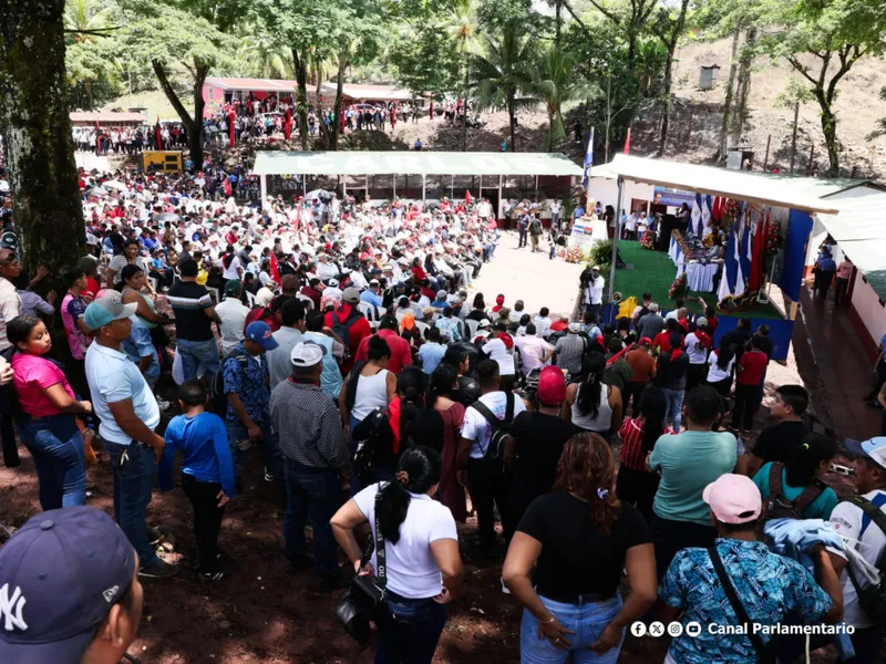 Rosario Murillo destaca sesión de la Asamblea Nacional en Zinica en homenaje al Comandante Carlos