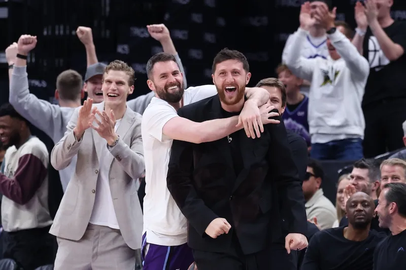 Jusuf Nurkic sigue en los Jazz por 2 años y 22 millones