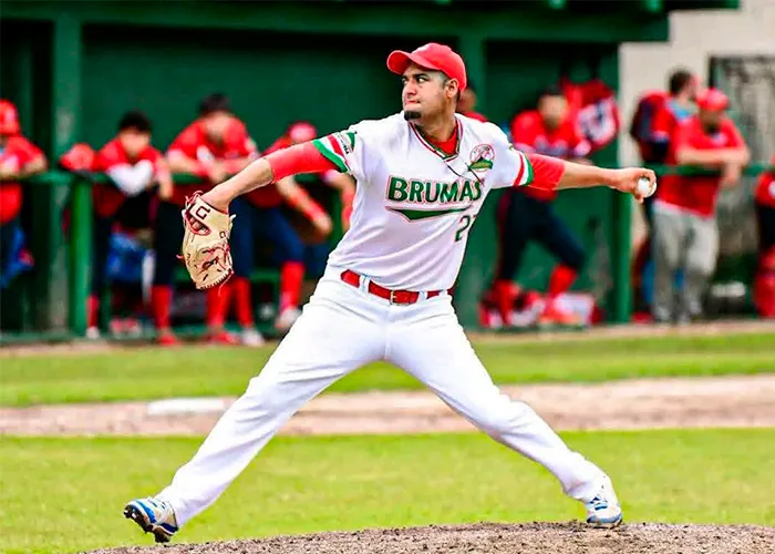 Elías Gutiérrez encabeza los posibles refuerzos del Pomares