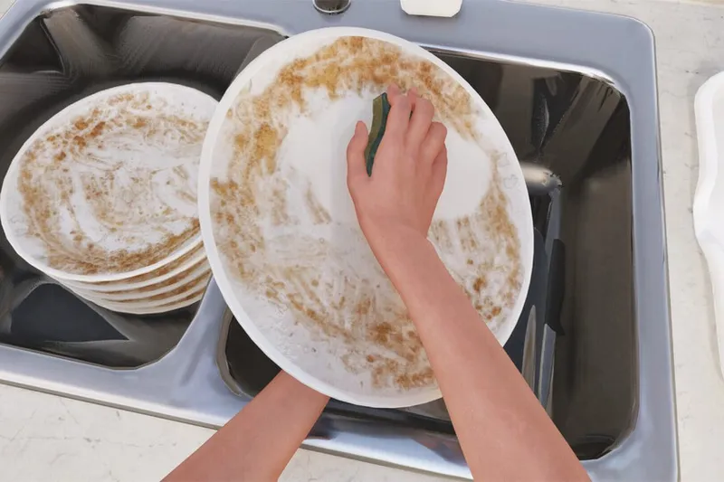 En Steam hay un juego en el que un marido vigila y castiga a su esposa mientras friega. Lo han aprobado por la misma razón que aprobaron el simulador esclavista