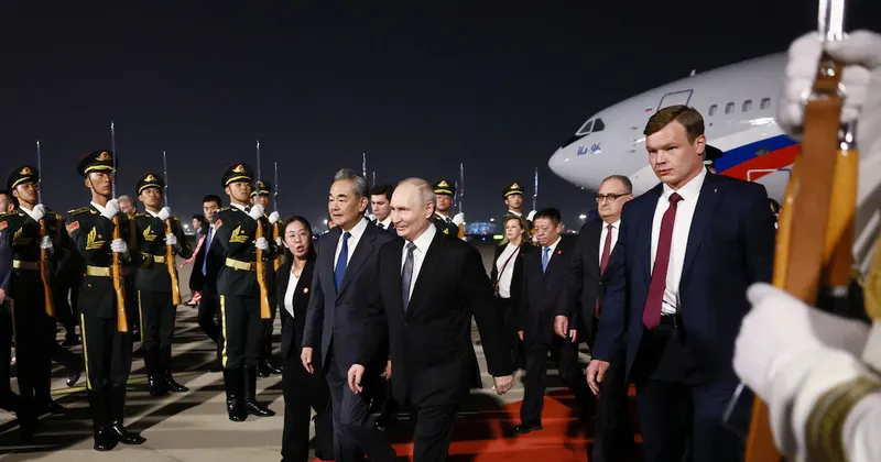 Putin visita Pekín para estrechar lazos energéticos con Xi tras cumbre entre China y Trump