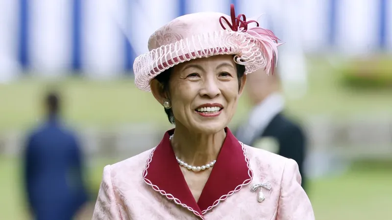 La princesa de Japón, Hisako de Takamado, llega a Monterrey para apoyar a su selección en el Mundial 2026