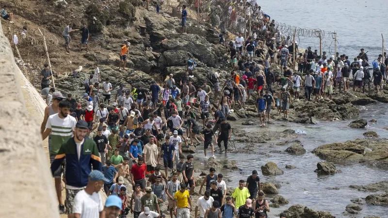 Marruecos da su balance de la avalancha de migrantes en Ceuta y Melilla