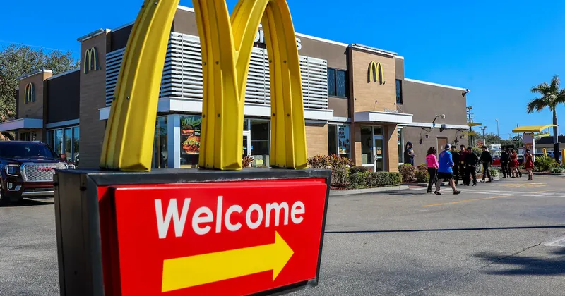 McDonald’s suspenderá visitas sorpresa a algunos restaurantes para reforzar la experiencia del cliente