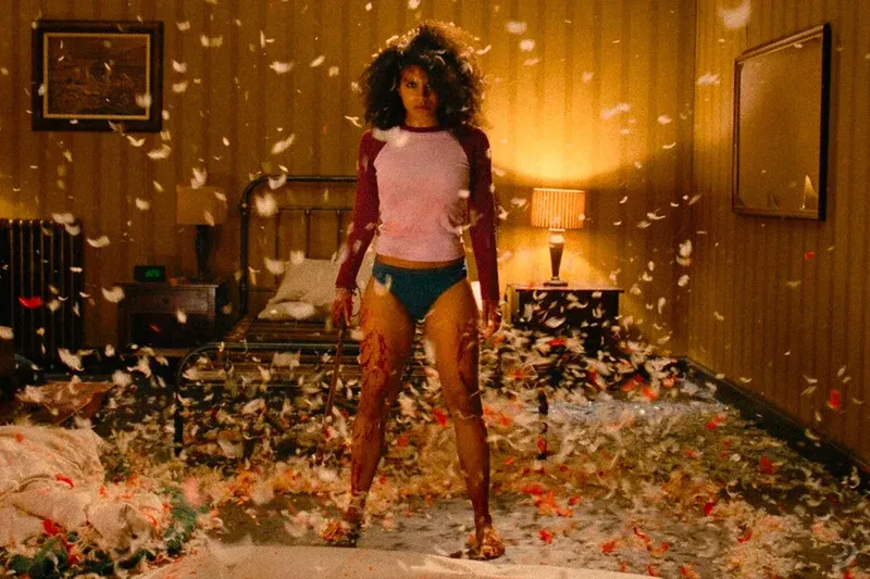Esta peli de acción a lo Tarantino está arrasando en HBO y la puedes ver hoy mismo
