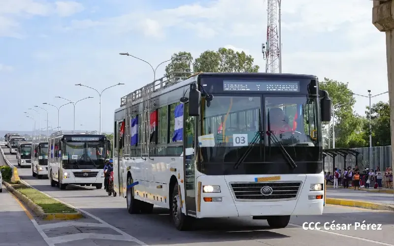 Ingresa a Managua nueva flota de buses Yutong