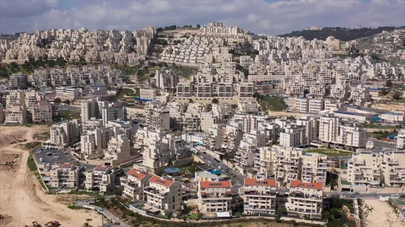 Israel roba 46,5 hectáreas más de tierras palestinas en Cisjordania