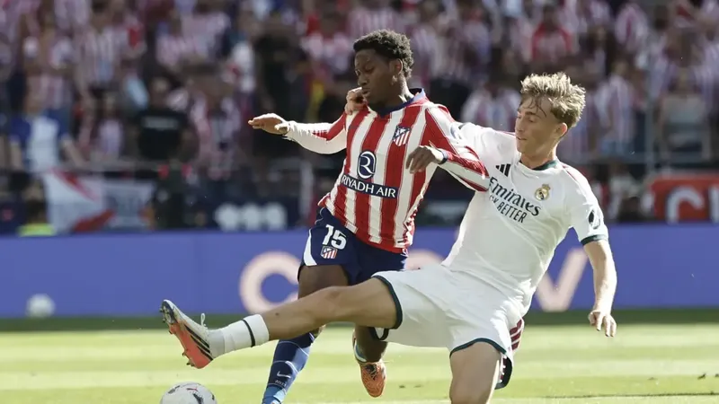 Huijsen, penalti y expulsión